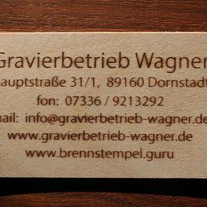 Holzvisitenkarten erstellt von Gravierbetrieb Wagner