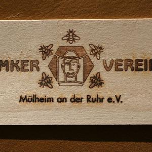 Visitenkarten aus Holz von Gravierbetrieb Wagner